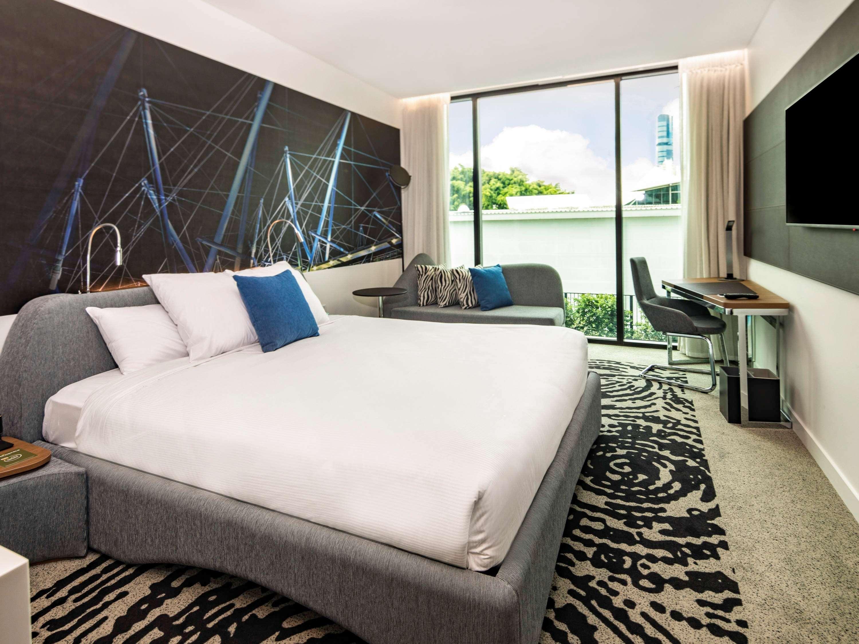 Novotel Brisbane South Bank Exterior photo