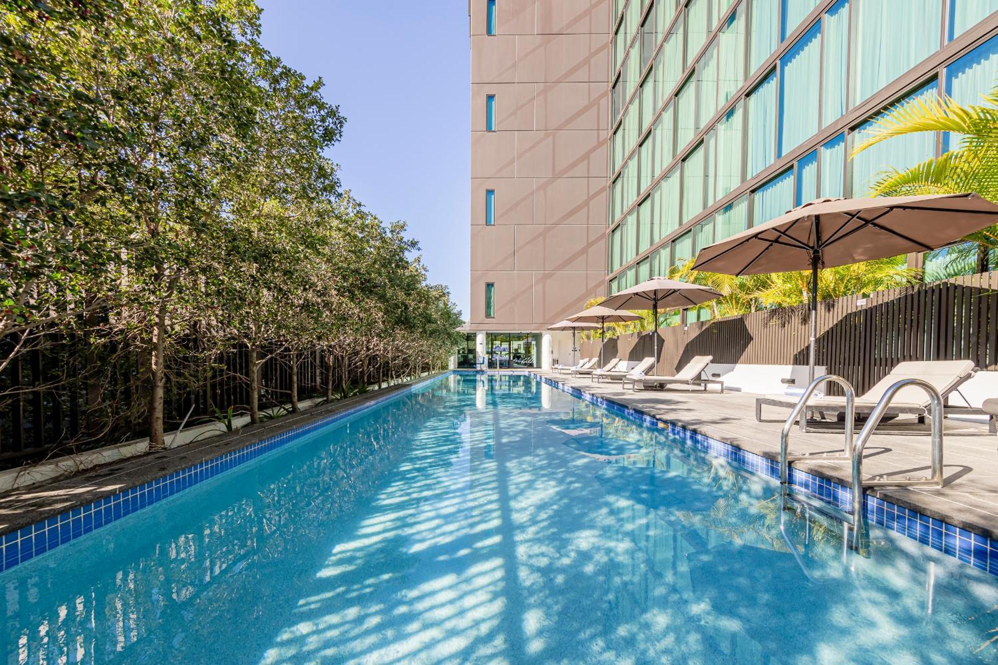 Novotel Brisbane South Bank Exterior photo